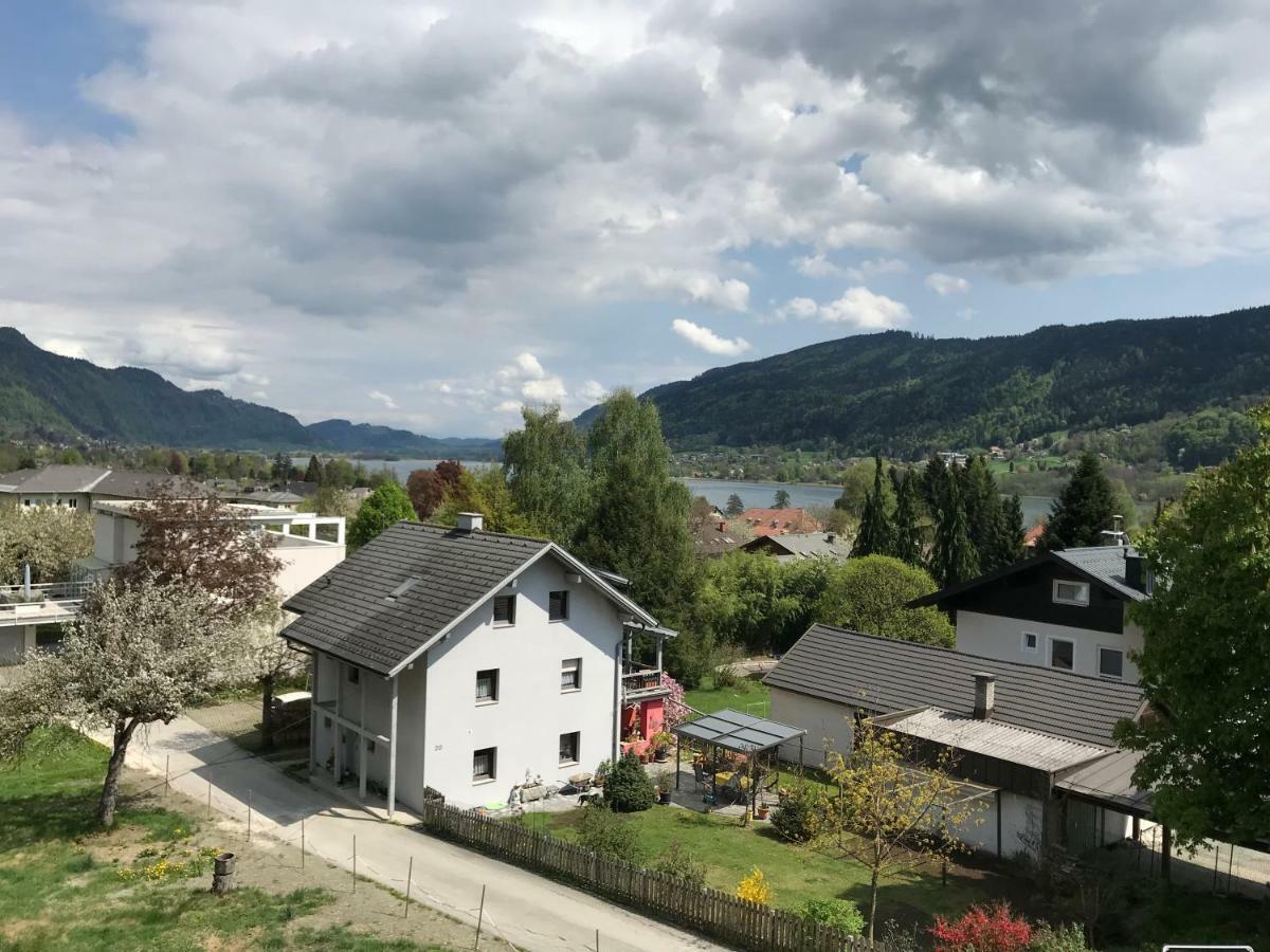 Ferienwohnung Villa Seeblick Bodensdorf Bagian luar foto